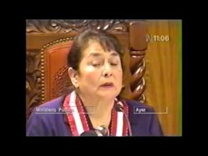 Embedded thumbnail for Nelly Calderón aseguró que los documentos que le entregó el periodista Umberto Jara sobre el grupo Colina serán analizados para ver si sirven para la extradición de Fujimori &gt; Videos