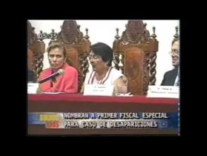 Embedded thumbnail for Nombramiento al Dr. Felipe A.Villavicencio Ferrero como primer fiscal para casos de desapariciones &gt; Videos