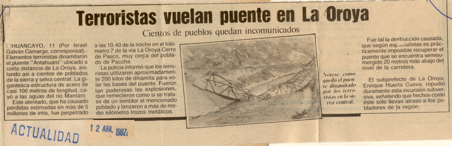 Terroristas vuelan un puente y descarrilan tren con 14 vagones