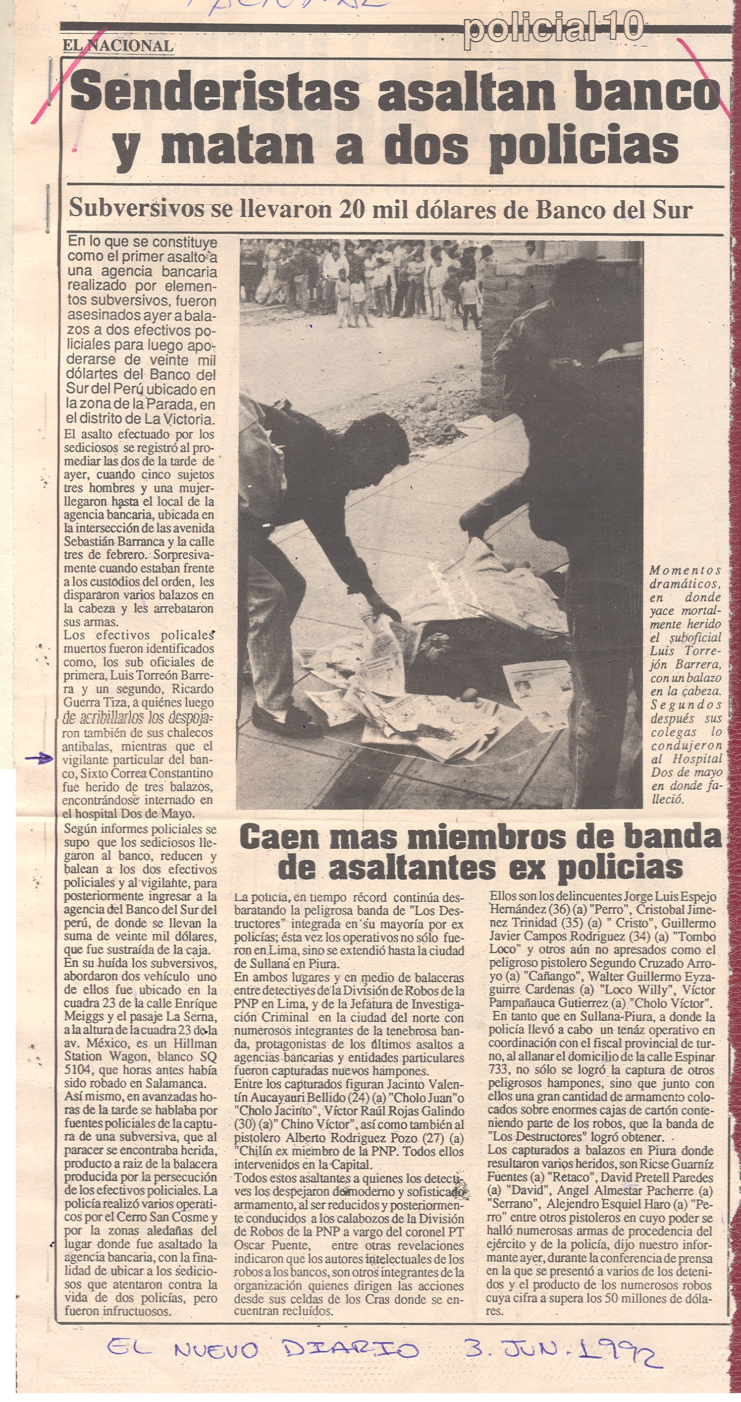 SL ASALTA BANCO Y MATA A DOS POLICIAS