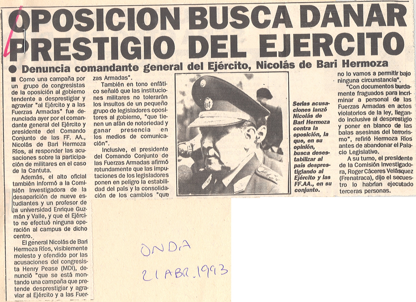 Ejército amenaza a congresistas de oposición