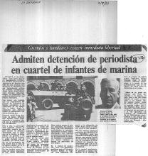 Admiten detención de periodista en cuartel de infantes de marina