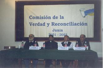 Conferencia de prensa - Salón parroquial de Tarma