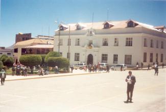 Reunión con autoridades locales de Azángaro - Puno