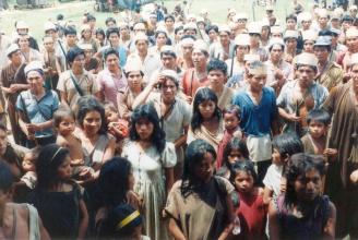 Población asháninka refugiada en la comunidad de Poyeni