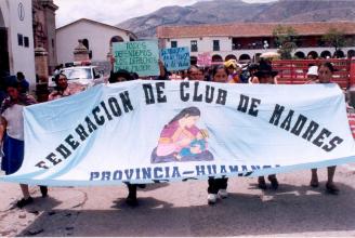 Movilización por el día de la "no violencia contra la mujer" en la ciudad de Huamanga