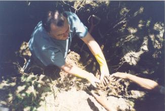 Exhumación de restos en Uchiza - San Martín