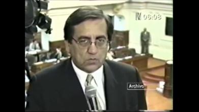 Embedded thumbnail for Congresista Jorge del Castillo indica que la función de legislar le corresponde al Congreso &gt; Videos