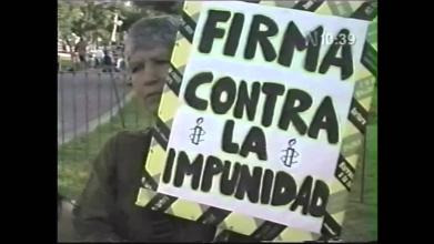 Embedded thumbnail for Integrantes de la agrupación Amnistía Internacional recolectan firmas para extraditar a Fujimori &gt; Videos