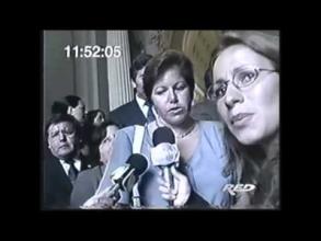 Embedded thumbnail for Lourdes Flores Nano se pronuncia a favor del pedido del presidente Toledo para legislar en materia antiterrorista &gt; Videos