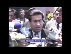 Embedded thumbnail for Declaraciones de Fausto Alvarado sobre el pedido de la CIDH en relación a la extradición de Fujimori &gt; Videos