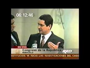 Embedded thumbnail for Congresista Luis Iberico declara que existen situaciones de terrorismo en el Valle Ene  &gt; Videos