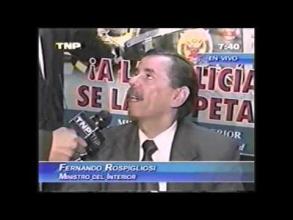 Embedded thumbnail for En vivo desde la sede del Ministerio de Interior, Ministro Rosplgliosi informa que no hay incursión de las Fuerzas Armadas Revolucionarias de Colombia en las fronteras de Brasil &gt; Videos