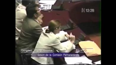 Embedded thumbnail for Enlace desde el Congreso donde se sustenta las acusaciones constitucionales contra Fujimori por caso de Fabián Salazar &gt; Videos
