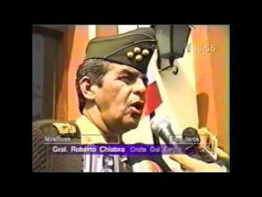 Embedded thumbnail for Declaraciones del General Roberto Chiabra, Comandante General del Ejército, sobre la posición que tendrá sobre el informe final de la CVR, que será pronunciado por el Ministro de Defensa. &gt; Videos