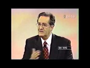 Embedded thumbnail for Entrevista a Walter Ledesma sobre el gobierno de transición &gt; Videos