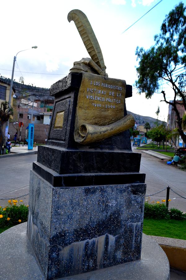 9. Óvalo a los periodistas