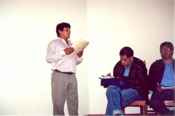 Reunión de los comisionados con pobladores de Tambo - Huancayo