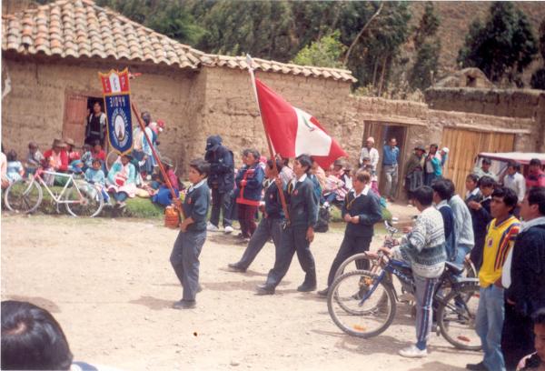 Reunión de los Comisionados con el Frente de Defensa de Tayacaja y con pobladores de Pampas - Junín