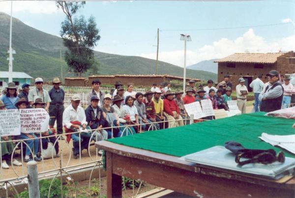 Reunión con autoridades locales y pobladores de Capaya - Apurímac