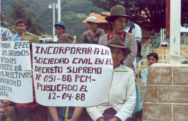 Reunión con autoridades locales y pobladores de Capaya - Apurímac