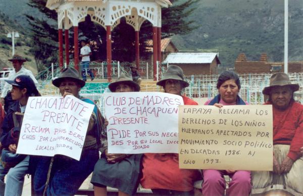 Reunión con autoridades locales y pobladores de Capaya - Apurímac