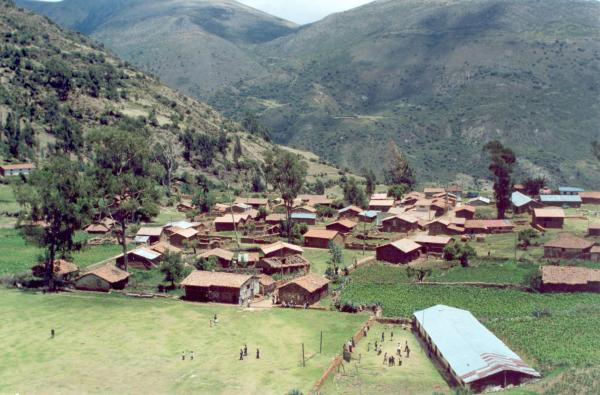 Reunión con autoridades locales y pobladores de Capaya - Apurímac