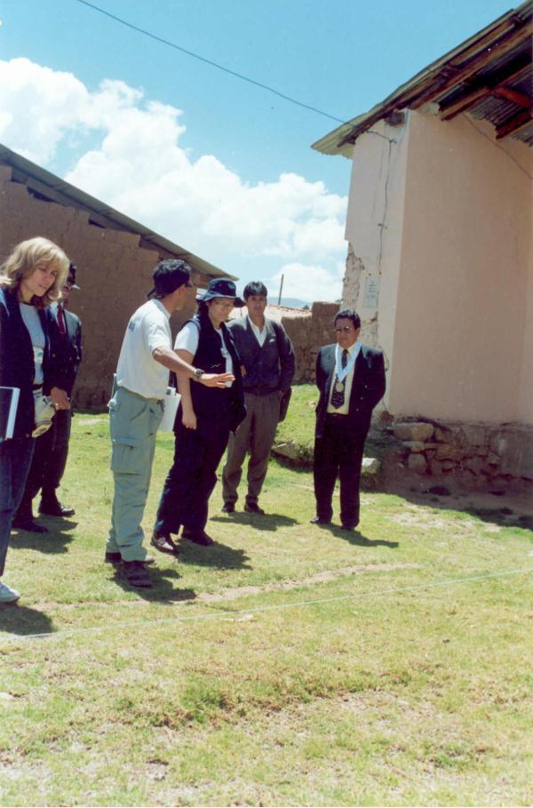 Visita a fosas clandestinas en Capaya - Apurímac
