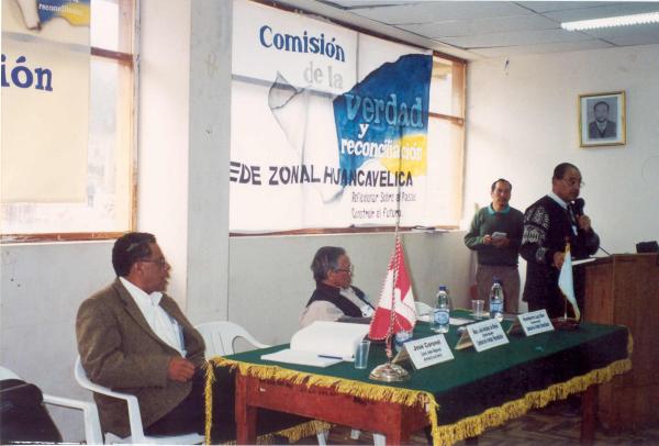 Conferencia pública - Auditorio del Consejo Provincial de Huancavelica