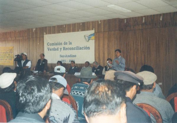 Conferencia pública de comisionados - Salón consistorial de la Municipalidad de Azángaro