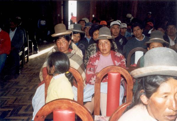 Conferencia pública de comisionados - Salón consistorial de la Municipalidad de Azángaro