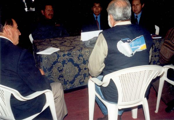 Reunión con autoridades locales de Ayaviri - Puno