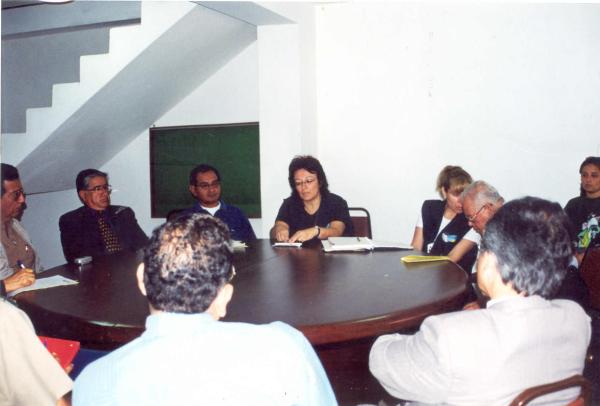 Reunión de los comisionados con autoridades locales y estudiantes de Ancash