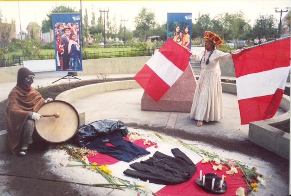 Presentación teatral: Rosa Cuchillo – Yuyachkani - Huamanga