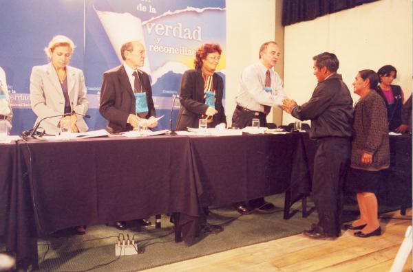 Caso pobladores de Huancapi: testimonios de Édgar Arotoma Oré, Aurea Palomino Ayala y R.P. Moisés Cruz Morales - Huamanga