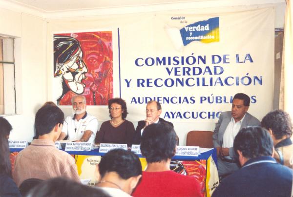 Conferencia de prensa Audiencia Pública de Huamanga