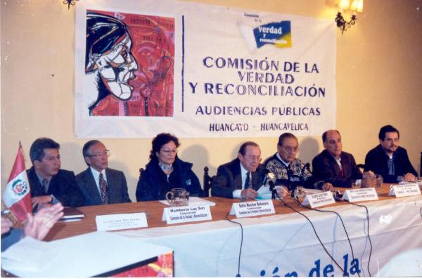 Conferencia de prensa - Audiencia Pública en Huancayo