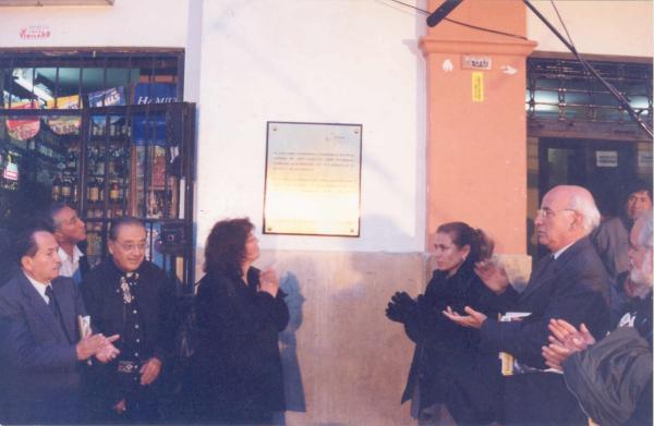 Develamiento de placa recordatoria en Junín