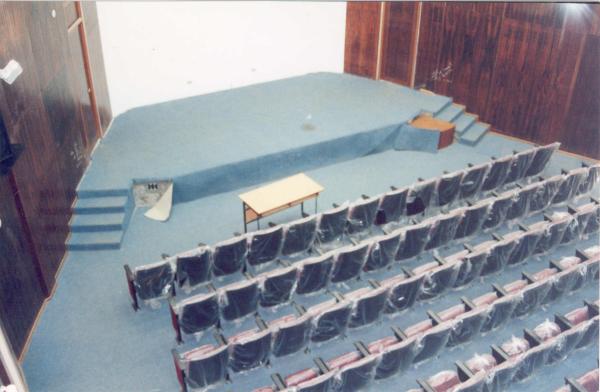 Inspección del local para la Audiencia Pública en Huancavelica