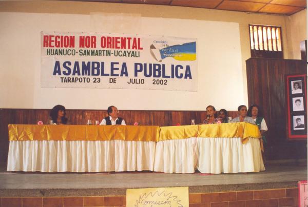 Desarrollo de asamblea pública en Tarapoto