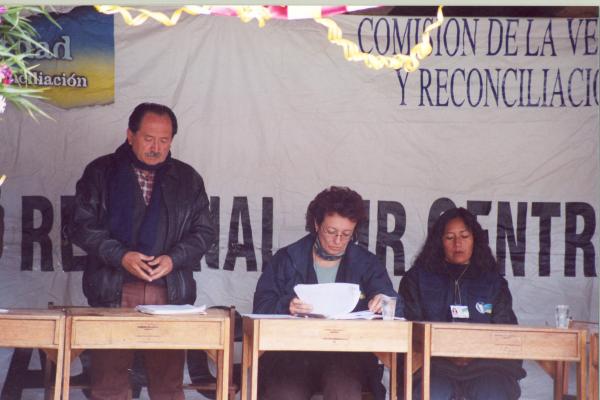 Inaguración de asamblea pública en Chungui - Ayacucho