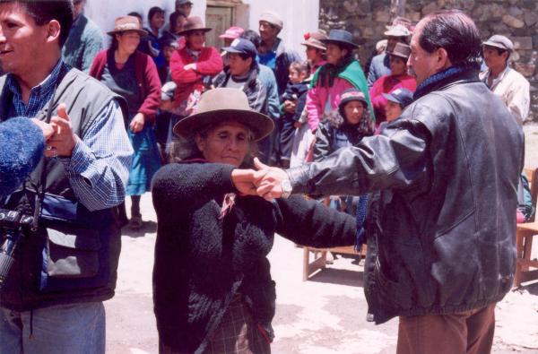 Clausura de la asamblea pública de Chungui- Ayacucho