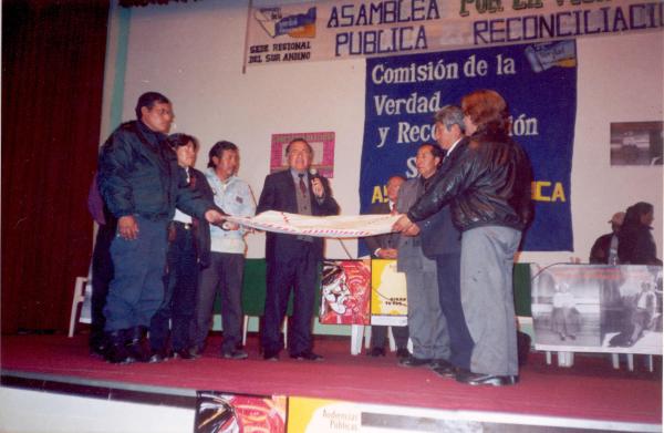 Desarrollo Asamblea Pública Ayavíri - Puno