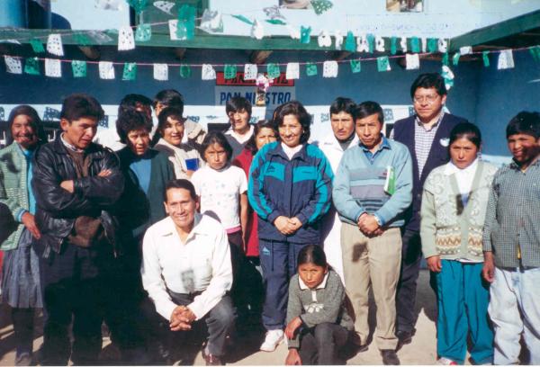 Inaguración de la panadería de los afectados por la violencia de la ciudad de Ayaviri - Puno