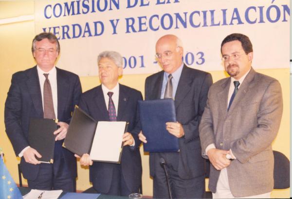 Firma de convenio entre el Programa de las Naciones Unidad para el Desarrollo y la Unión Europea - Ayacucho
