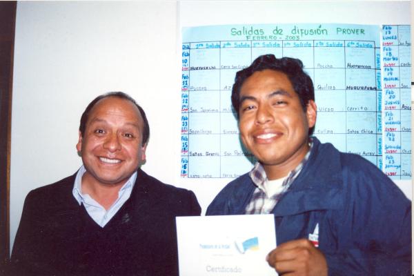 Taller de voluntarios sobre campaña desaparecidos - Huancayo