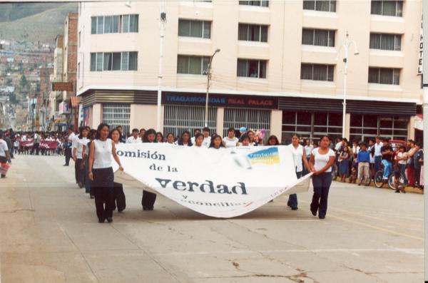 Desfile de voluntarios - Huánuco