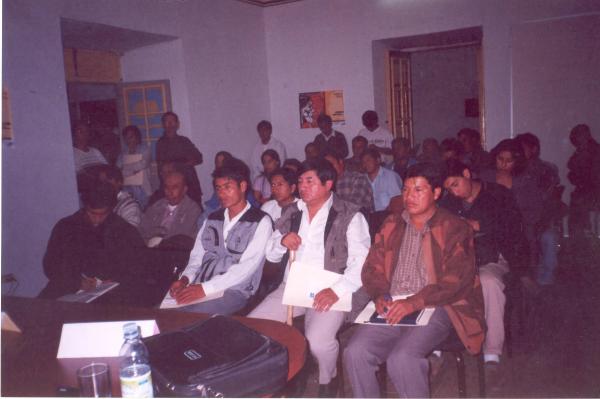 Conferencia de prensa por Audiencia Pública en Huamanga
