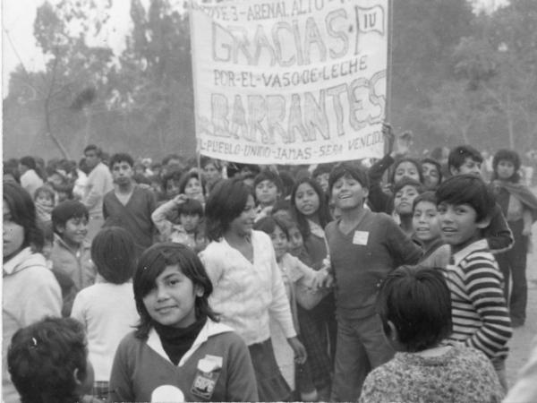 Alimentación:  Vaso de leche 3