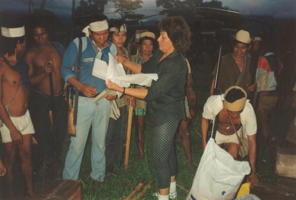 Donaciones son recibidas por la comunidad asháninka